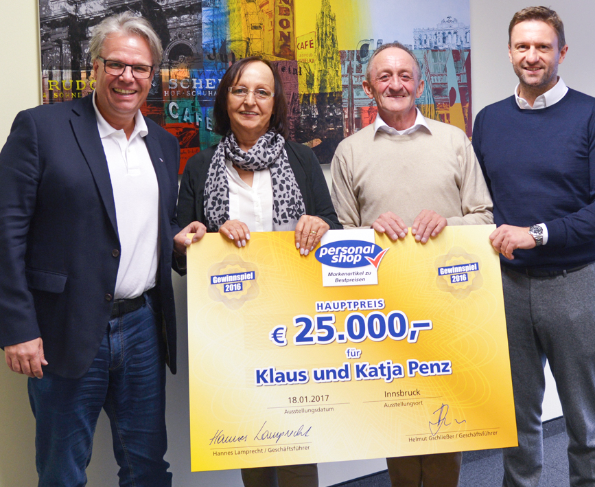 2016: Familie Penz freut sich über 25.000 Euro in Bar